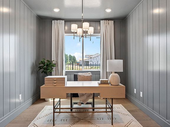 7th image of this home