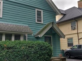 192 Oxford St, Rochester, NY