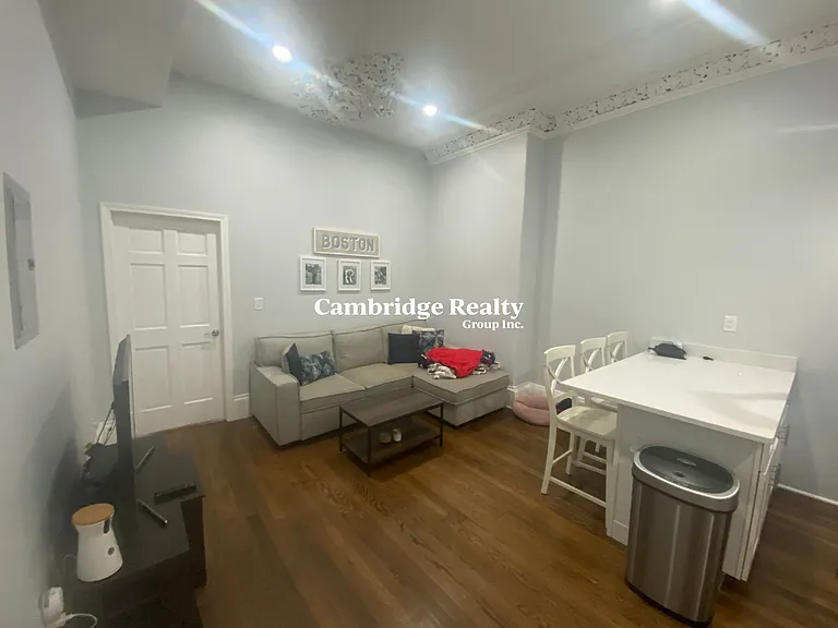 475 Massachusetts Ave #2T — Photo 7
