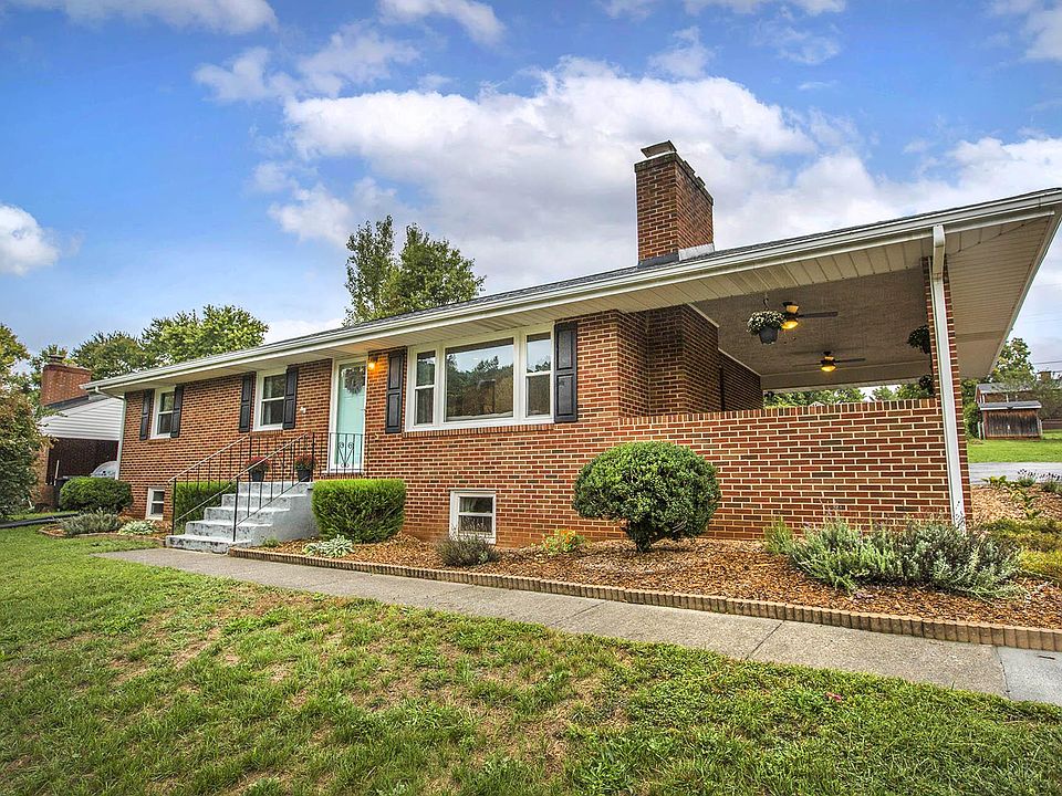 1st image of 4511 Cresthill Dr