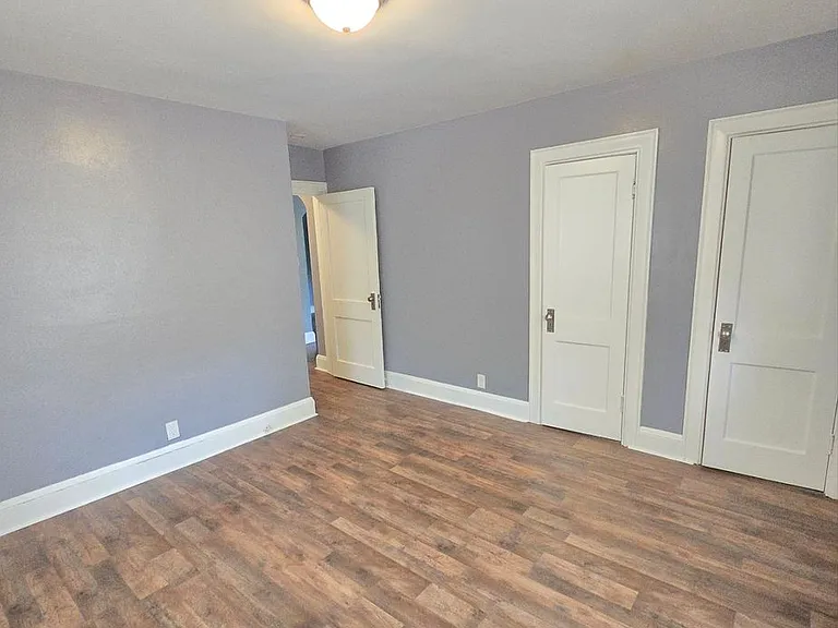 3212 Oakland Ave — Photo 7