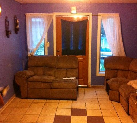 3rd image of 309 W Railroad Ave