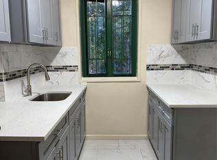 1595 Metropolitan Avenue #3B, Bronx, NY 10462