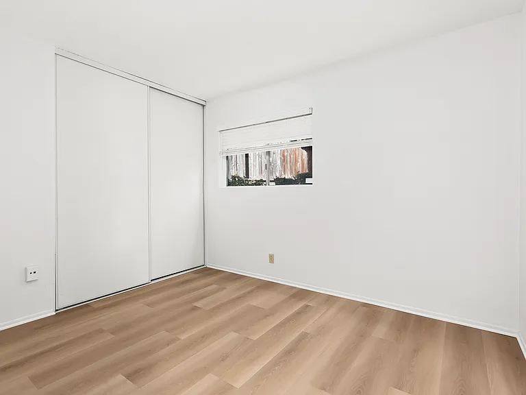 1719 Olamar Way — Photo 35