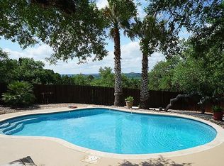 220 Crestview Dr, Wimberley, TX 78676