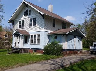 1527 24th St, Des Moines, IA 50311