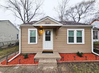 1645 W 40th Ave, Gary, IN 46408