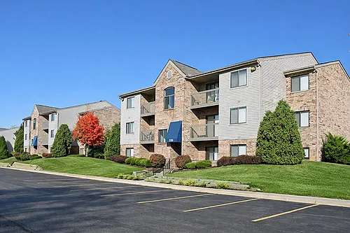 TIMBER RIDGE APARTMENTS Photo 1