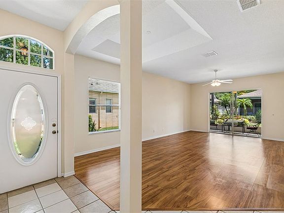 5th image of 12200 PUTTER GREEN COURT