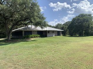 1162 Highway 90a, Sheridan, TX 77475