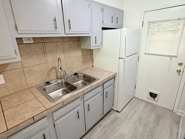 134 Colony Dr — Photo 4
