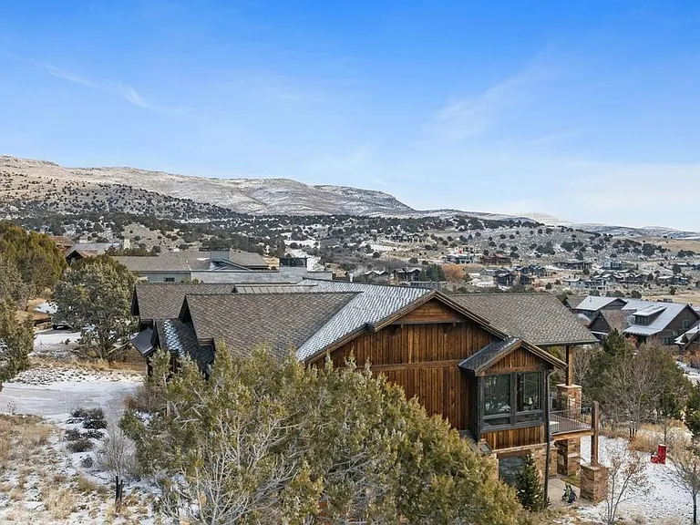 688 N Explorer Peak Dr — Photo 59