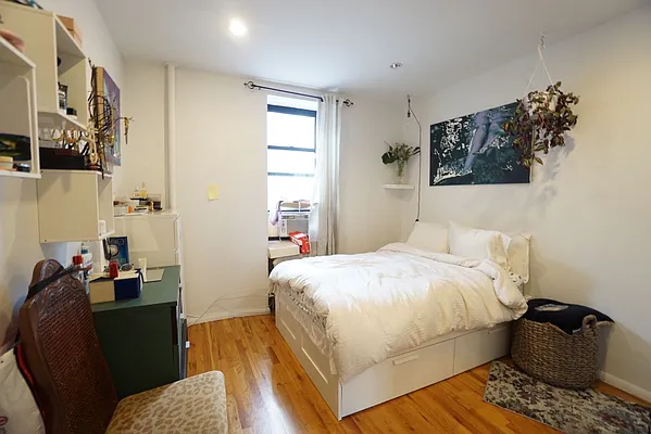 Rented by Keller Williams NYC | media 42
