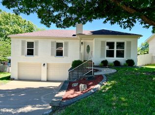 7305 Grannel Rd, Louisville, KY 40214