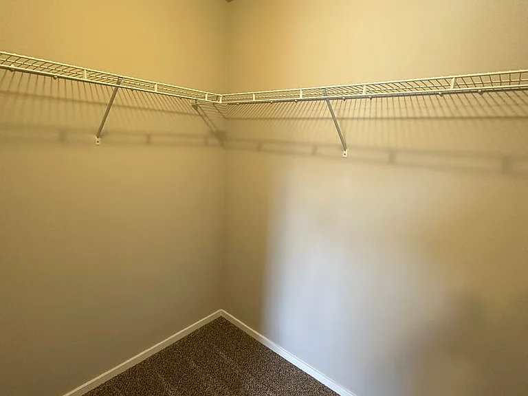 5032 Evie St SE — Photo 9