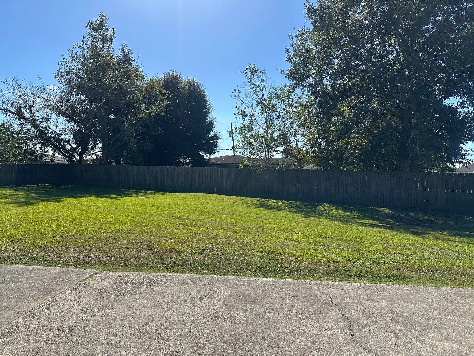 2 bed, 700 sqft, $995 — Photo 2