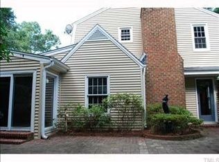 900 Cedarhurst Dr, Raleigh, NC 27609