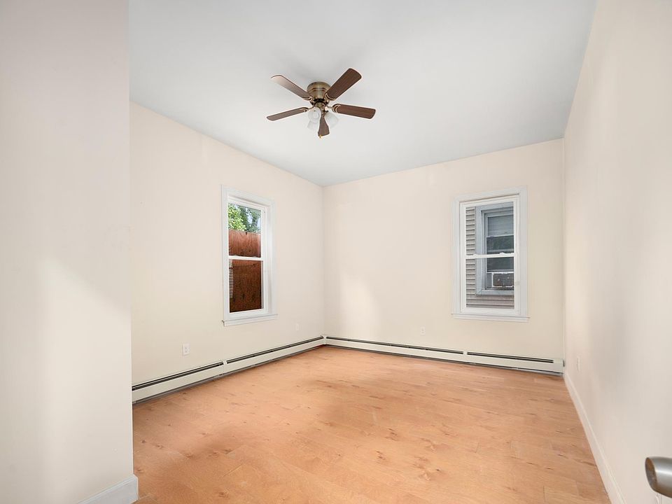 1st image of 325 Friendship St #1
