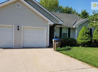 1707 W Pelham Path, Raymore, MO 64083