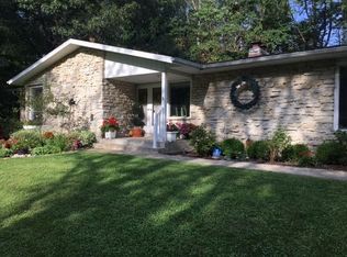 306 N Shore Ln, Culver, IN 46511