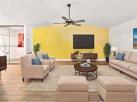 4th image of 4314 Acacia Cir