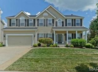122 Preston Cir, O'Fallon, MO 63368