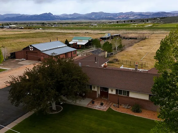 619 S 125 E, Panguitch, UT 84759