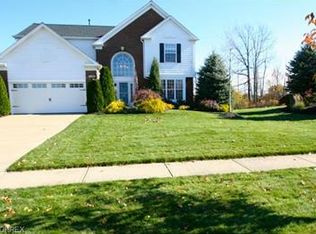 3571 Bellcrest Dr, Avon, OH 44011