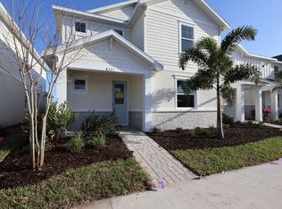 8221 Seaflower Pkwy, Bradenton, FL 34210
