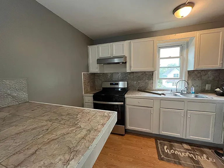 634 Fairview Ave N #3 — Photo 5