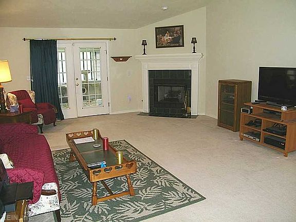 5th image of 1527 Olde Mill Creek Dr
