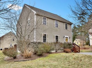 45 Scheffler Dr, Wareham, MA 02571
