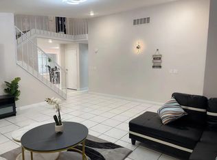 6203 Meadow Lark Ln, Las Vegas, NV 89103