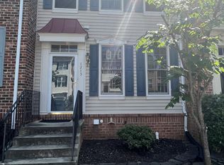 1215 Heritage Commons Ct, Reston, VA 20194