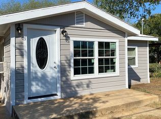 504 Mendez, Cotulla, TX 78014