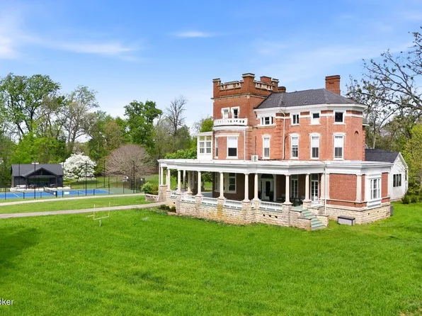 2106 Homewood Dr, Anchorage, KY 40223