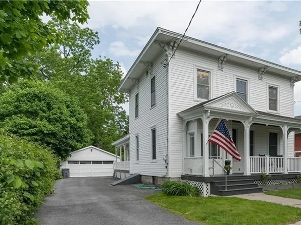 153 Winthrop St, Watertown, NY 13601