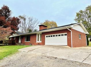 2497 Us Route 60, Ona, WV 25545