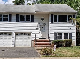 886 Caldwell Ave, Union, NJ 07083