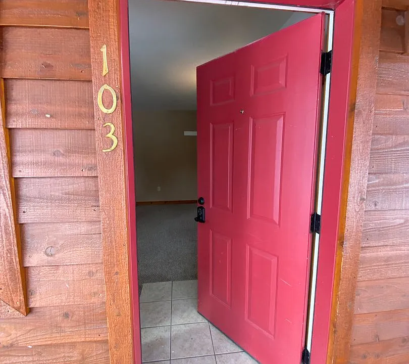 250 Homestead Rd #103