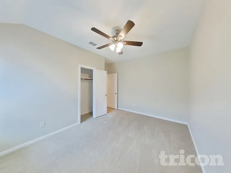 10020 Poinsett Way — Photo 29
