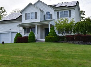 28 Normandy Ct, New Hampton, NY 10958