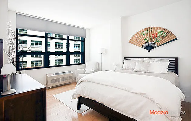 Sold by Modern Spaces | media 3