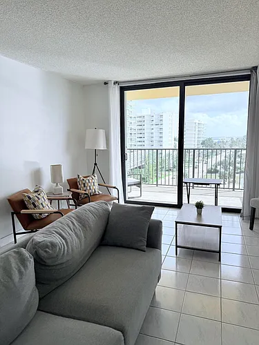 801 N Ocean Blvd #802 Photo 1