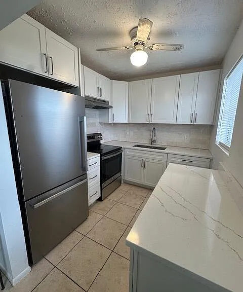 72 Norwich E #C — Photo 1