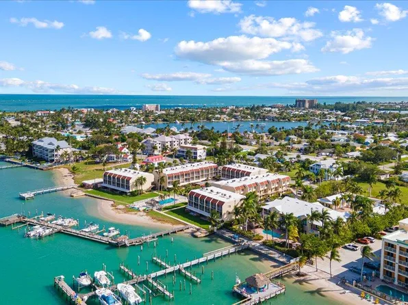 1300 Seaway Drive #B10, Hutchinson Island, FL 34949