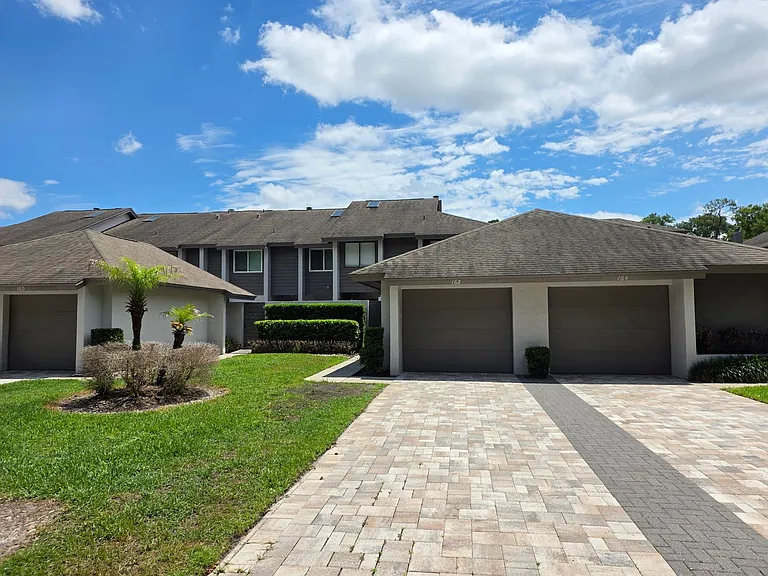 162 Olive Tree Cir — Photo 1