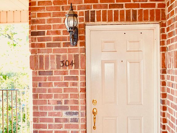 5th image of 4801 Lyons View Pike APT 304