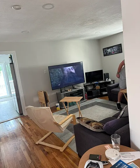 31 Adrian St #2 — Photo 9