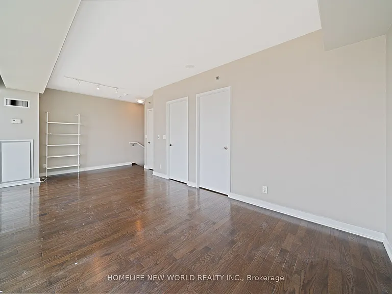 21 Nelson St #UPH13 — Photo 15